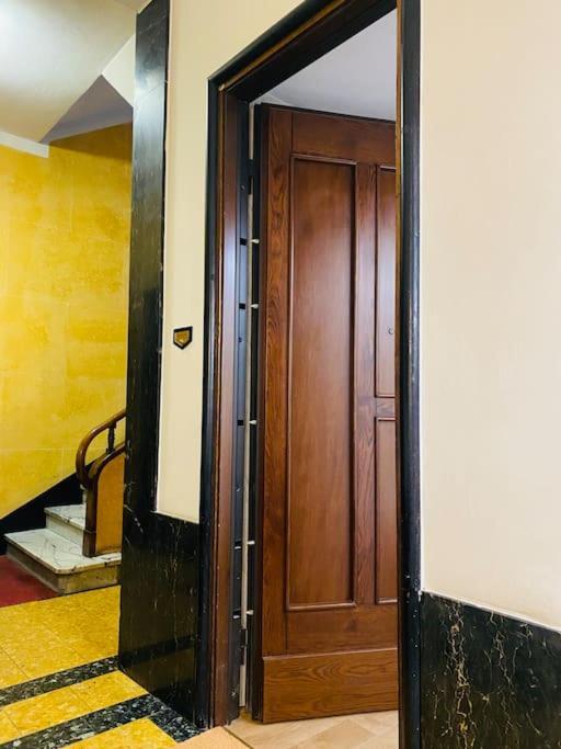 Cit,Ma C'E Tut!Tiny,But All You Need Is In! Turin Extérieur photo