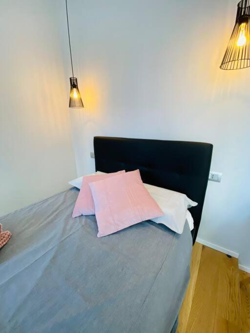 Cit,Ma C'E Tut!Tiny,But All You Need Is In! Turin Extérieur photo