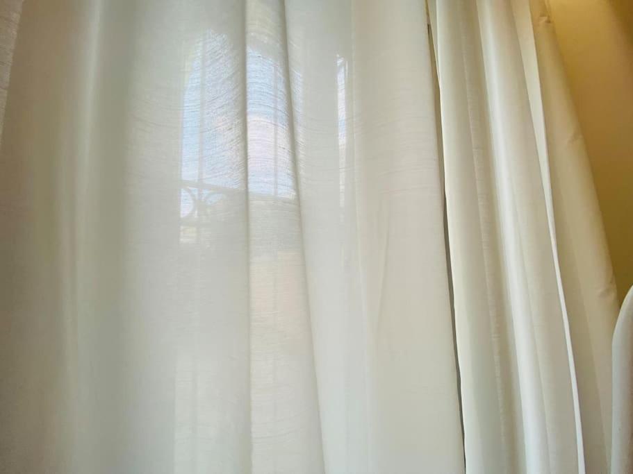 Cit,Ma C'E Tut!Tiny,But All You Need Is In! Turin Extérieur photo