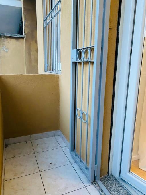 Cit,Ma C'E Tut!Tiny,But All You Need Is In! Turin Extérieur photo